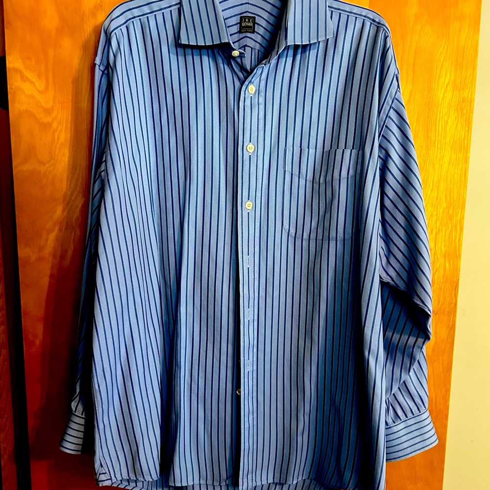 Ike Behar designer New York men’s dress shirt.